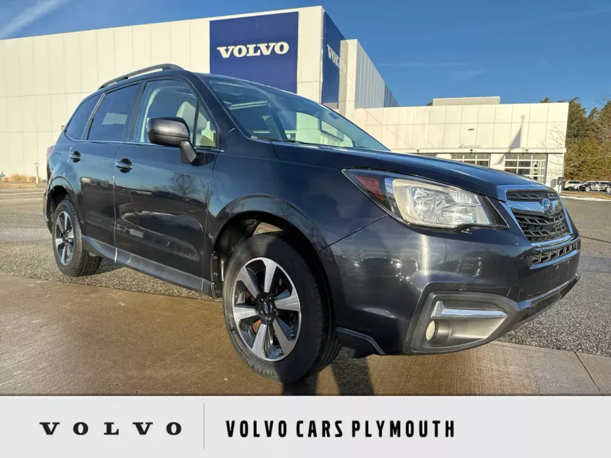 2017 Subaru Forester 2.5i Limited photo 1