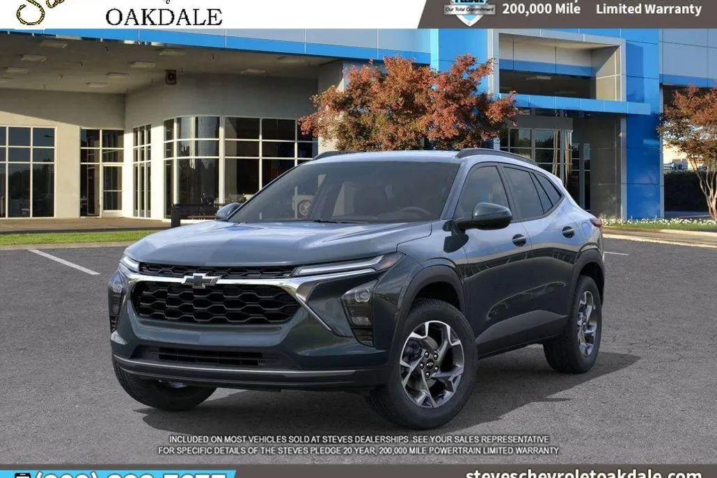 2026 Chevrolet Trax LT photo 1