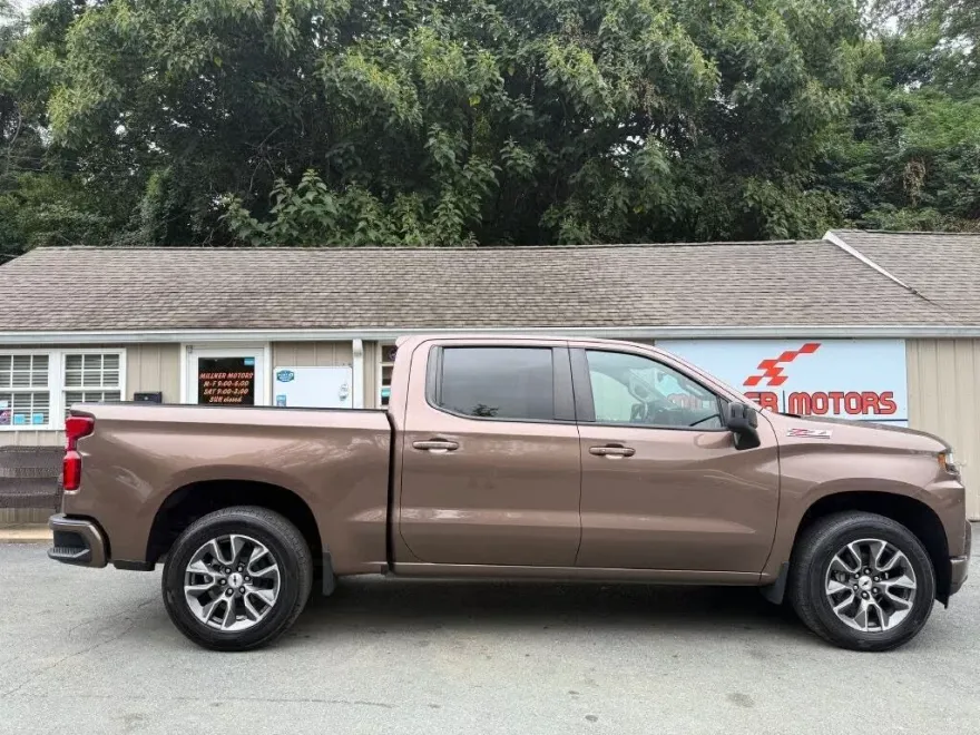 2019 Chevrolet Silverado 1500 RST photo 1