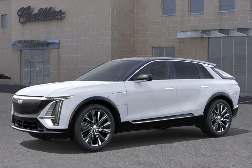 2026 Cadillac Lyriq Luxury photo 1
