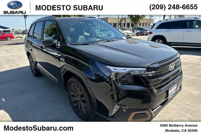 2025 Subaru Forester Sport photo 1