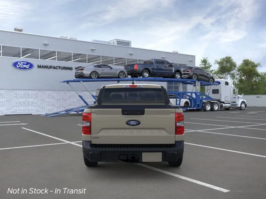 2025 Ford Maverick Lariat photo 1