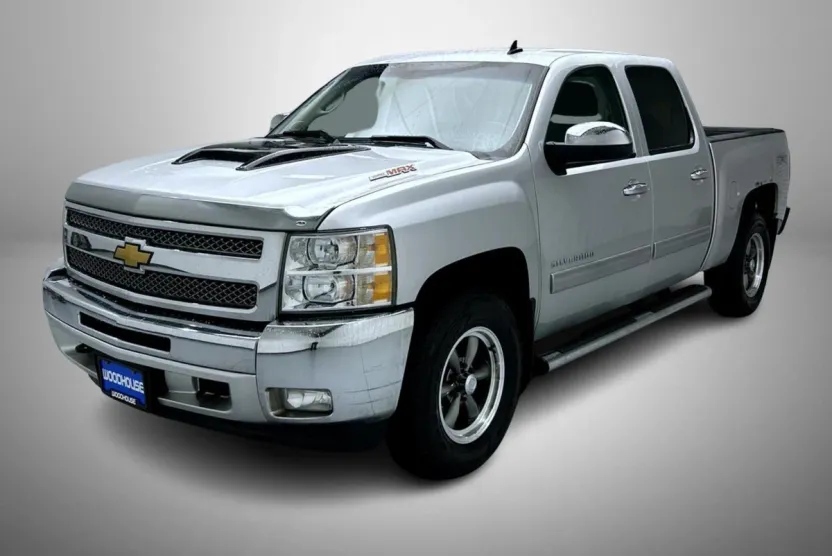 2013 Chevrolet Silverado 1500 LT photo 1