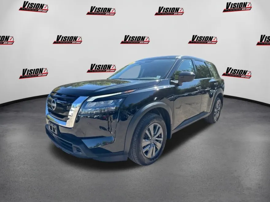 2024 Nissan Pathfinder S photo 1