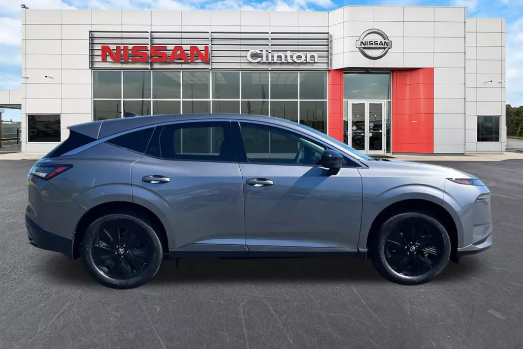 2025 Nissan Murano SV photo 1