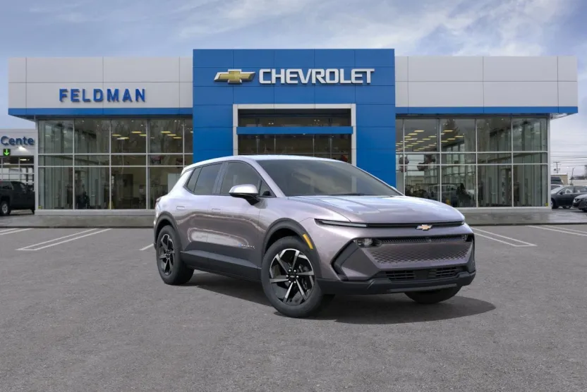 2026 Chevrolet Equinox EV 1LT photo 1