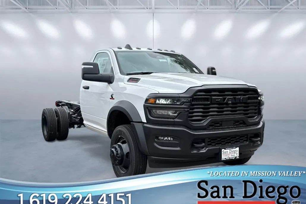 2025 Ram 4500 Tradesman photo 1