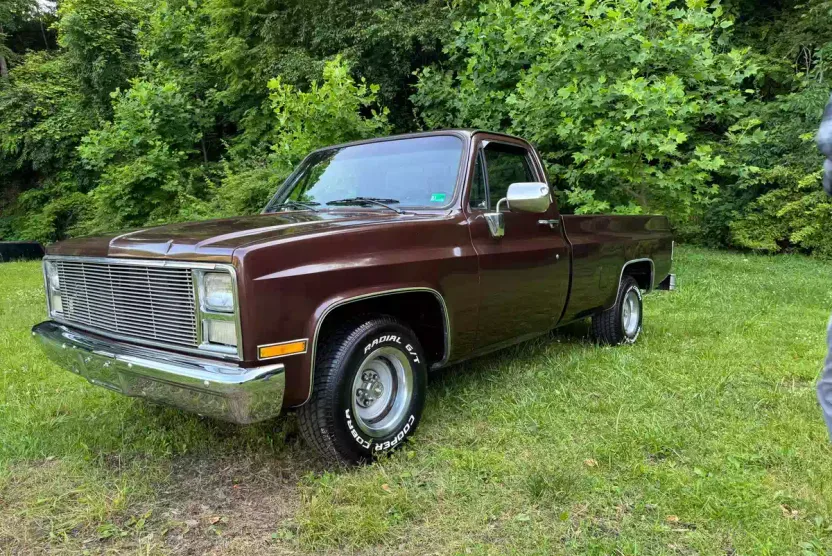 1985 Chevrolet C/K Pickup photo 1