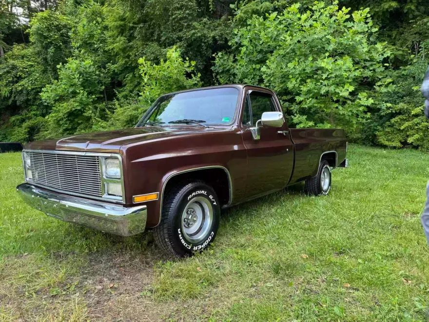 1985 Chevrolet C/K Pickup photo 1