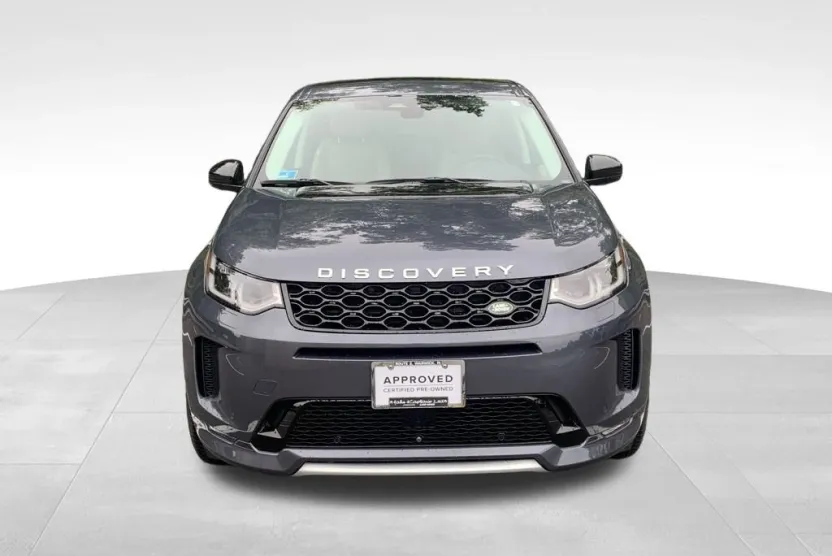 2025 Land Rover Discovery Sport S photo 1