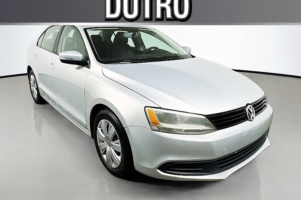 2011 Volkswagen Jetta SE photo 1