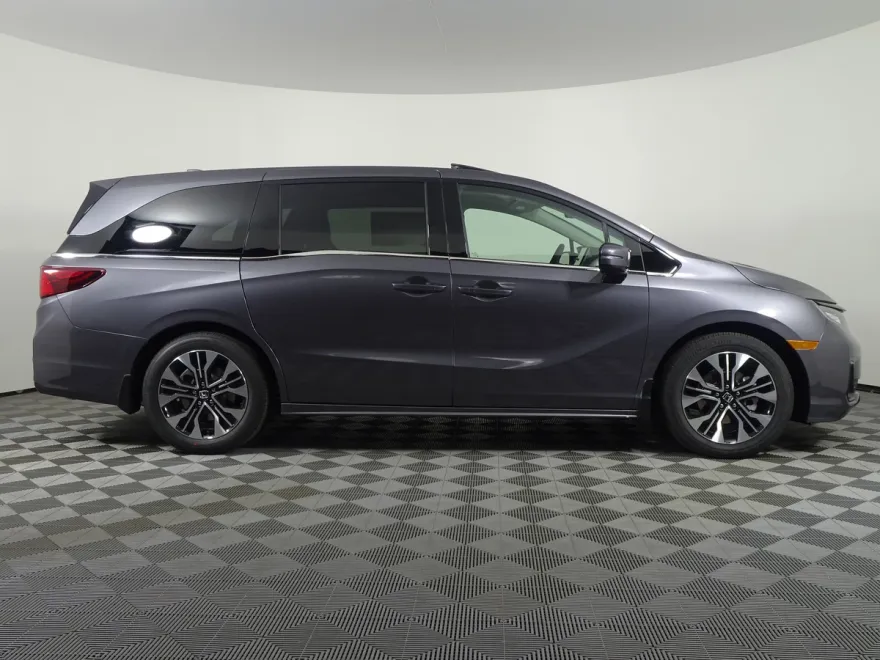 2026 Honda Odyssey Elite photo 1