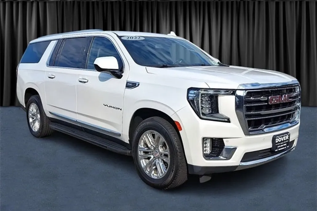 2022 Gmc Yukon XL SLT photo 1