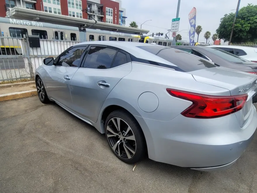 2018 Nissan Maxima photo 1