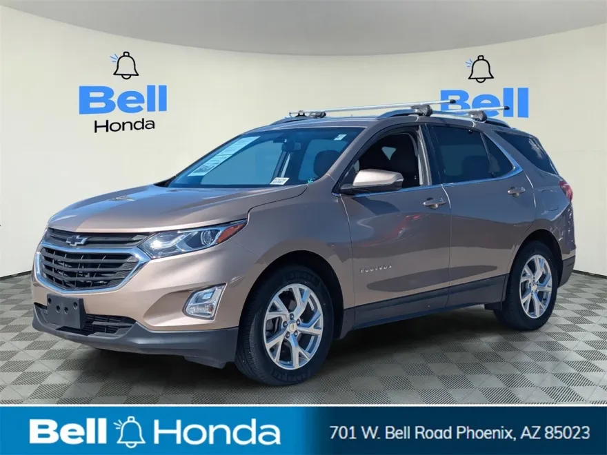 2018 Chevrolet Equinox LT photo 1