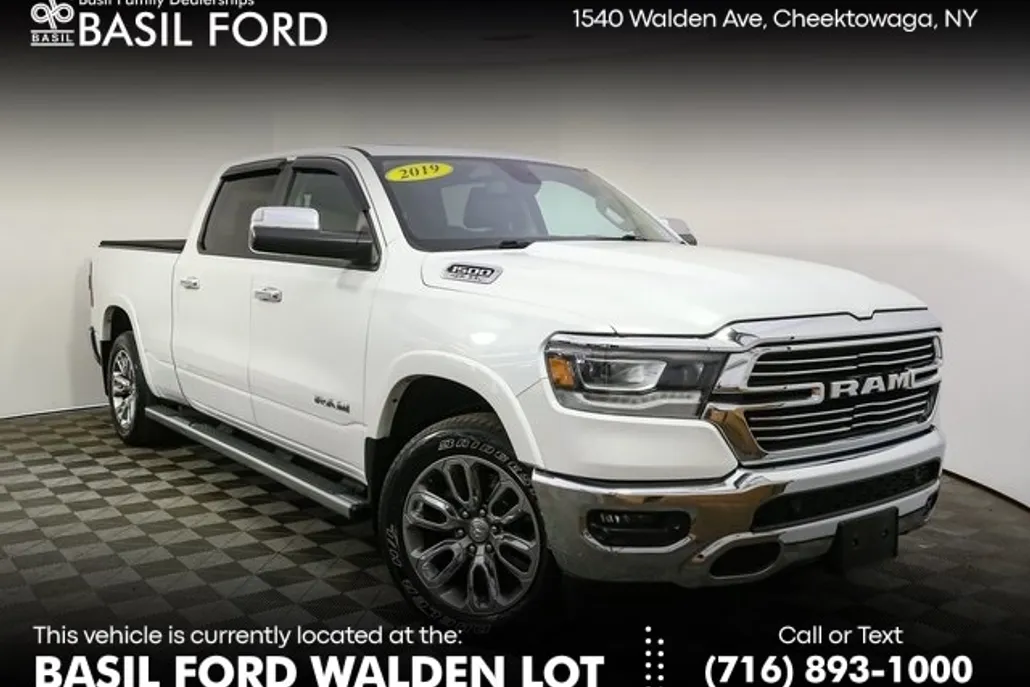 2019 Ram 1500 Laramie photo 1