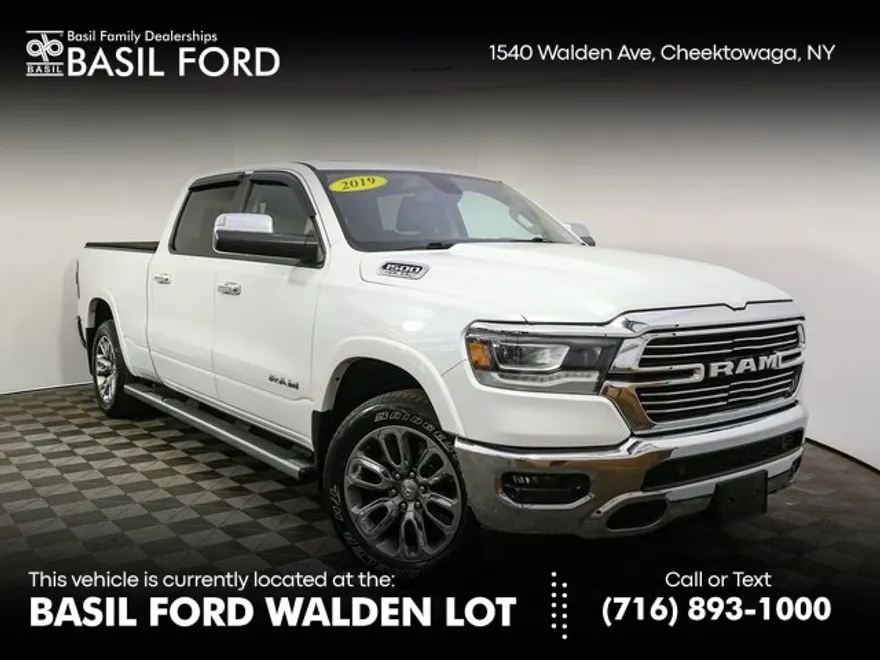 2019 Ram 1500 Laramie photo 1