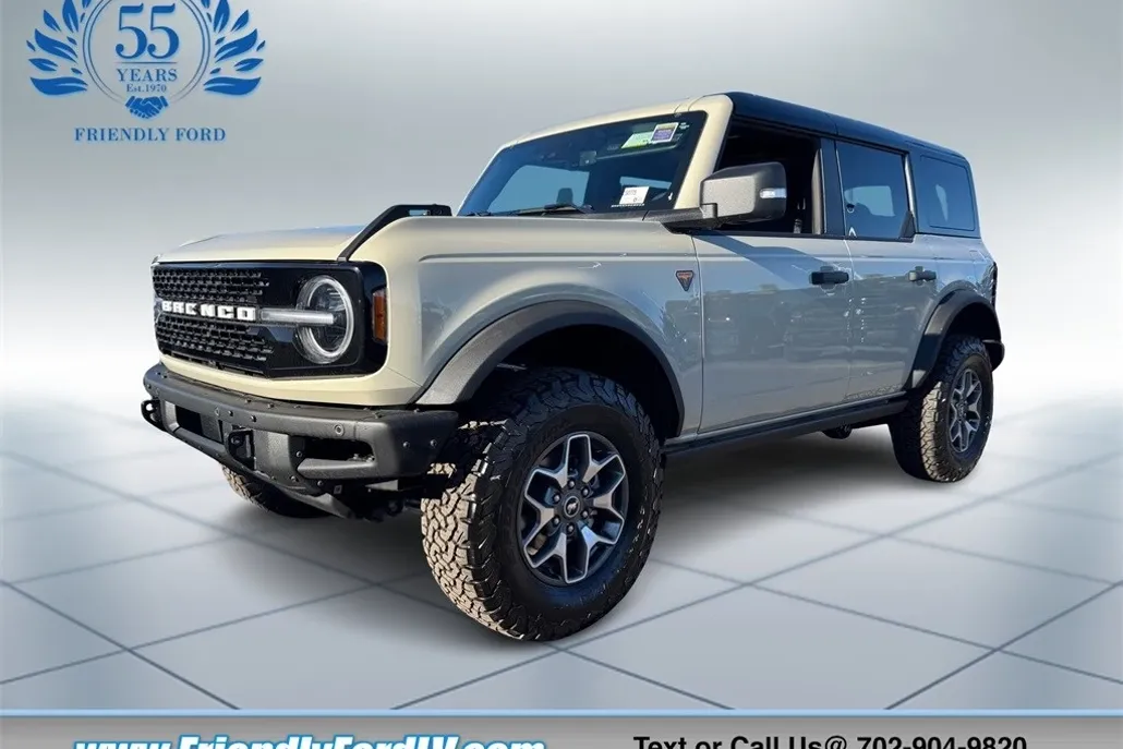2025 Ford Bronco Badlands photo 1