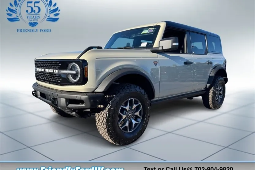 2025 Ford Bronco Badlands photo 1