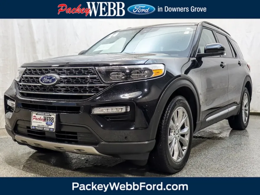 2024 Ford Explorer XLT photo 1