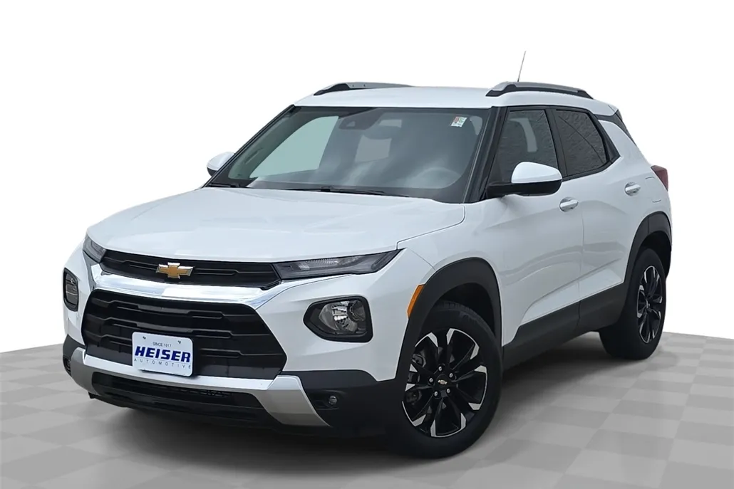 2023 Chevrolet Trailblazer LT photo 1