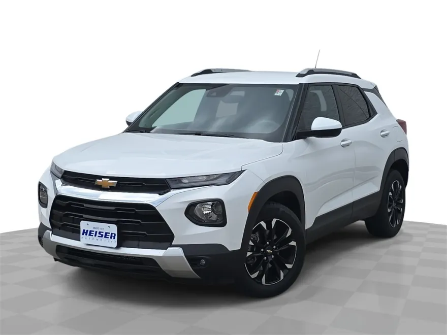 2023 Chevrolet Trailblazer LT photo 1