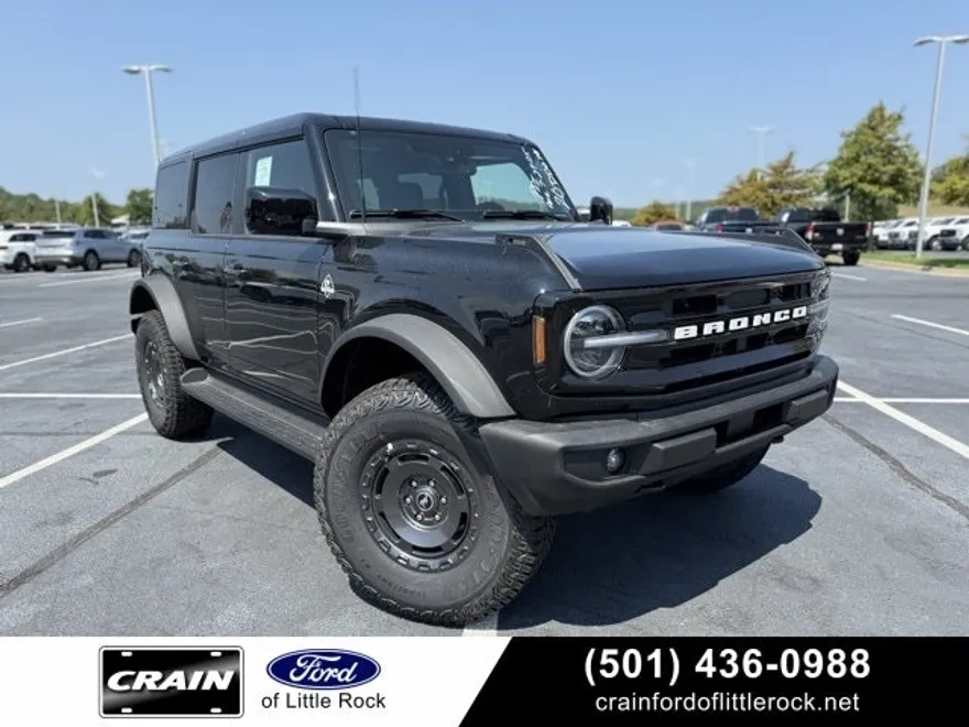 2025 Ford Bronco Outer Banks photo 1