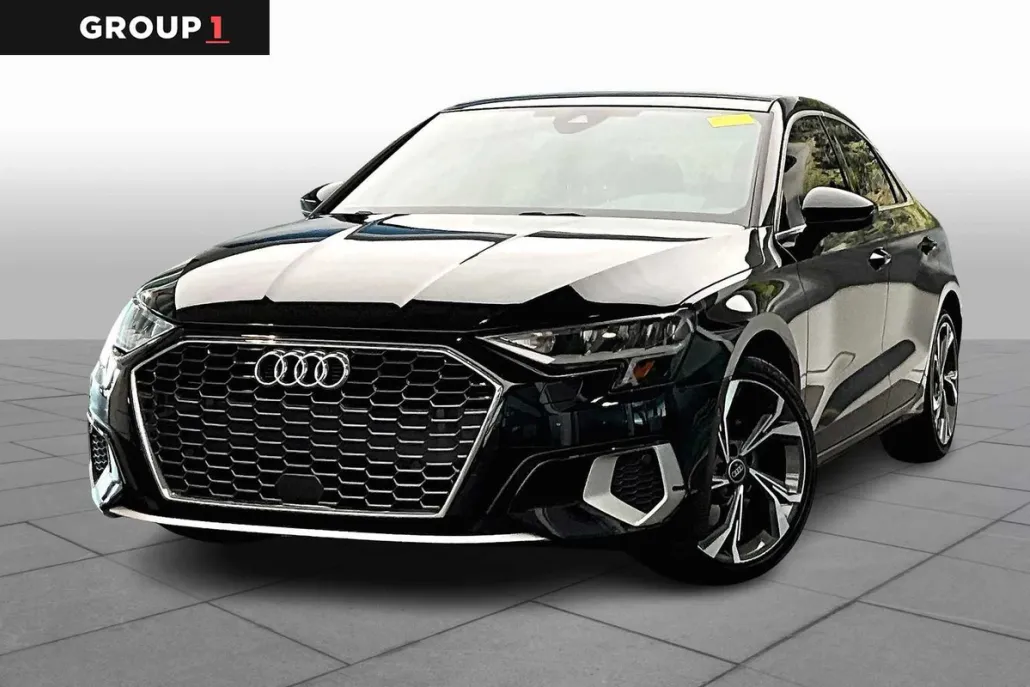 2022 Audi A3 Premium photo 1