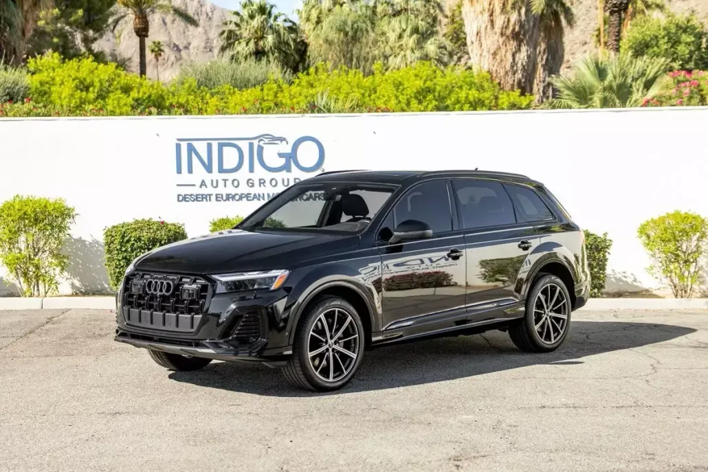 2025 Audi Q7 45 Premium Plus photo 1
