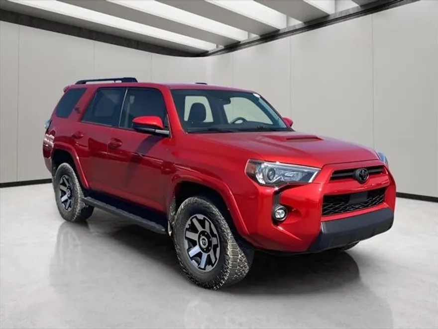 2022 Toyota 4Runner TRD photo 1