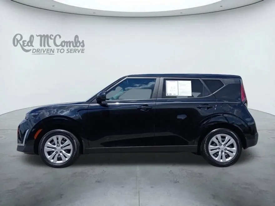 2025 Kia Soul LX photo 1