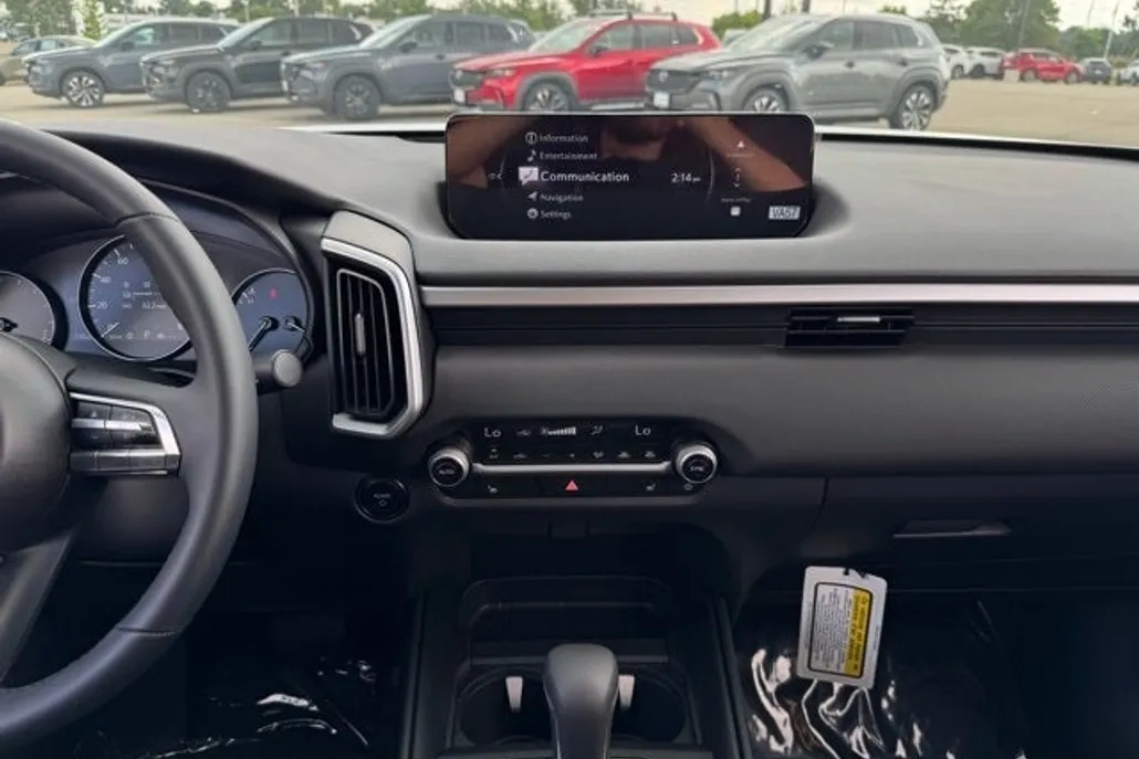 2025 Mazda CX-50 Preferred photo 1
