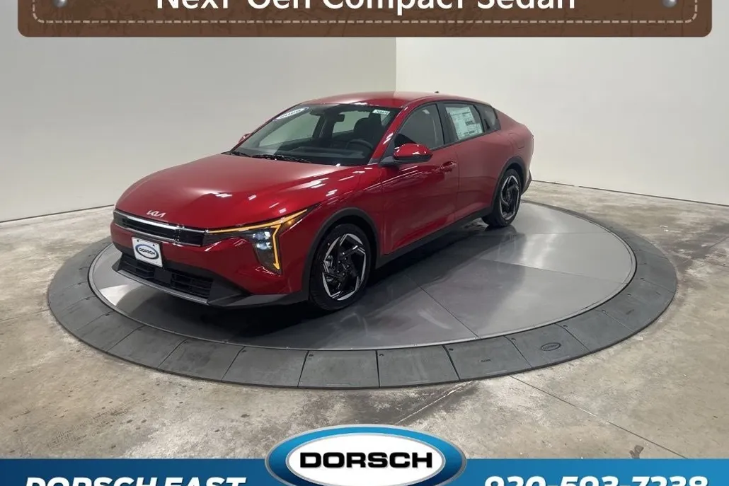 2025 Kia K4 EX photo 1