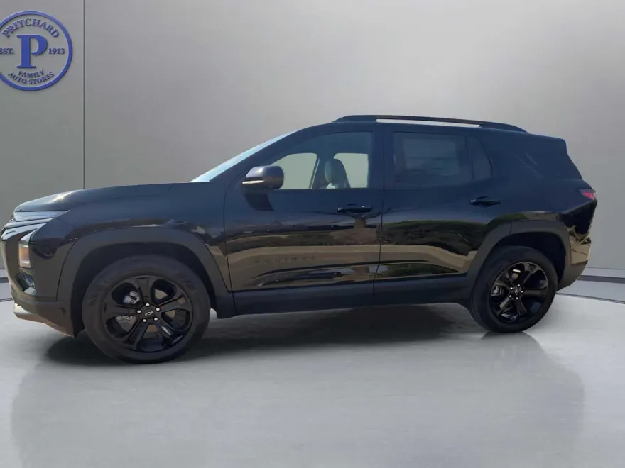 2025 Chevrolet Equinox LT photo 1