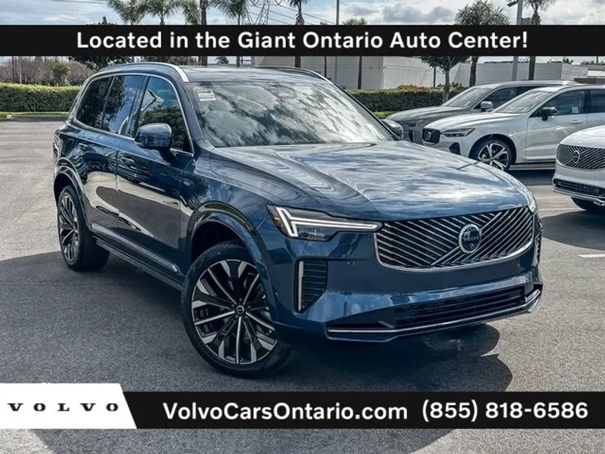 2025 Volvo XC90 Plus photo 1