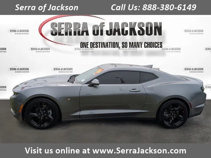 2022 Chevrolet Camaro 2LT photo 1