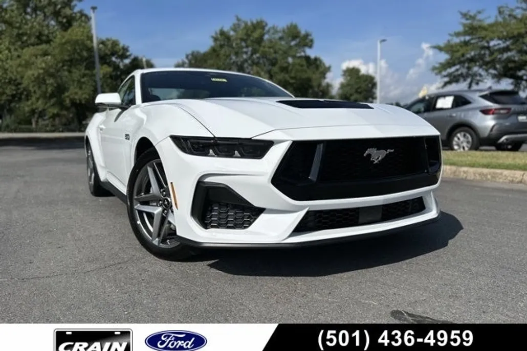 2025 Ford Mustang GT Premium photo 1