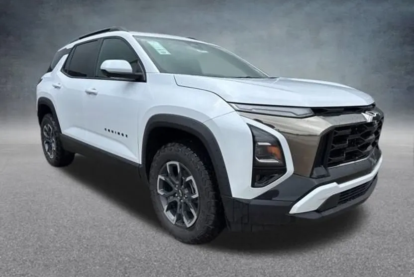 2026 Chevrolet Equinox ACTIV photo 1