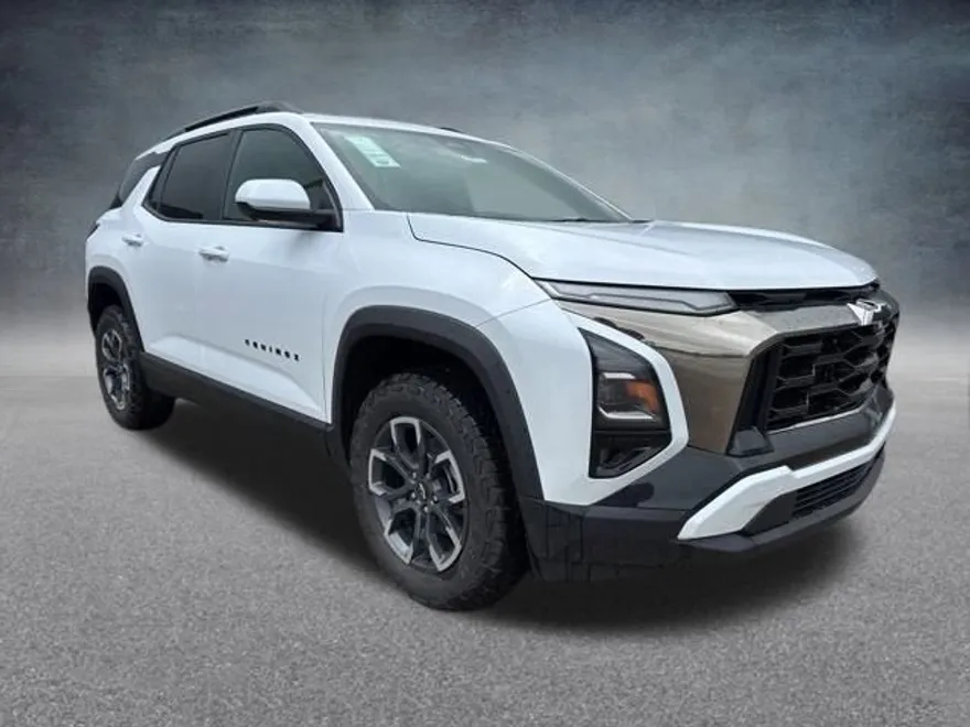 2026 Chevrolet Equinox ACTIV photo 1