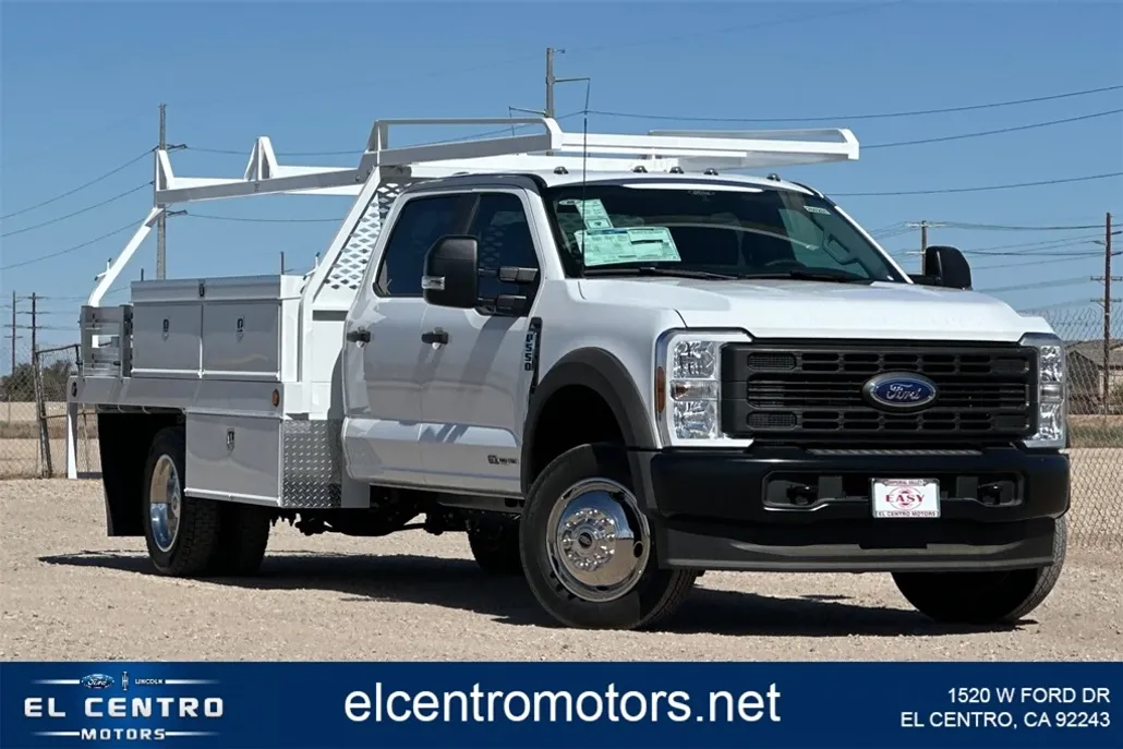 2025 Ford F-550 XL photo 1