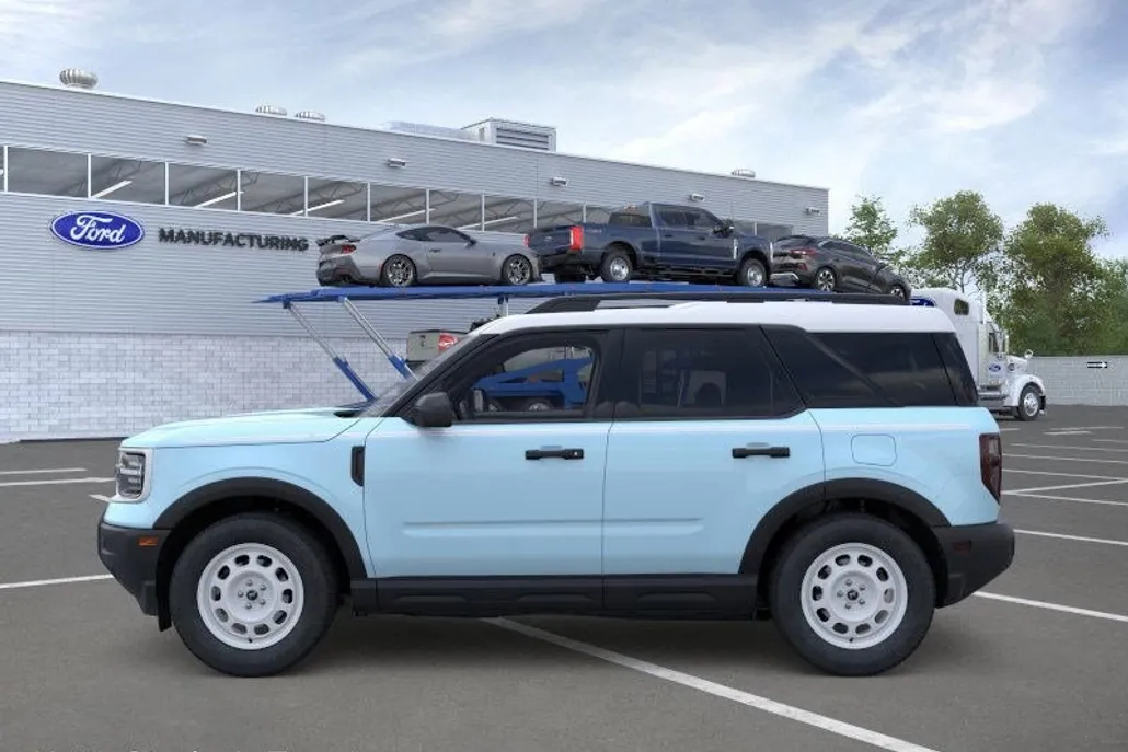 2025 Ford Bronco Sport Heritage photo 1