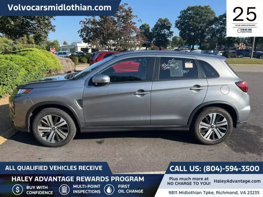2024 Mitsubishi Outlander Sport SE photo 1
