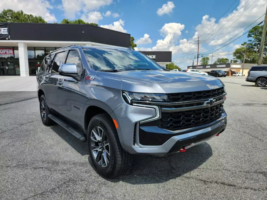 2021 Chevrolet Tahoe Z71 photo 1