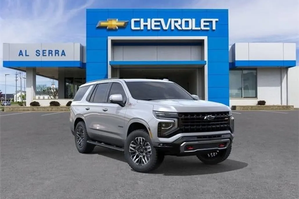 2025 Chevrolet Tahoe Z71 photo 1