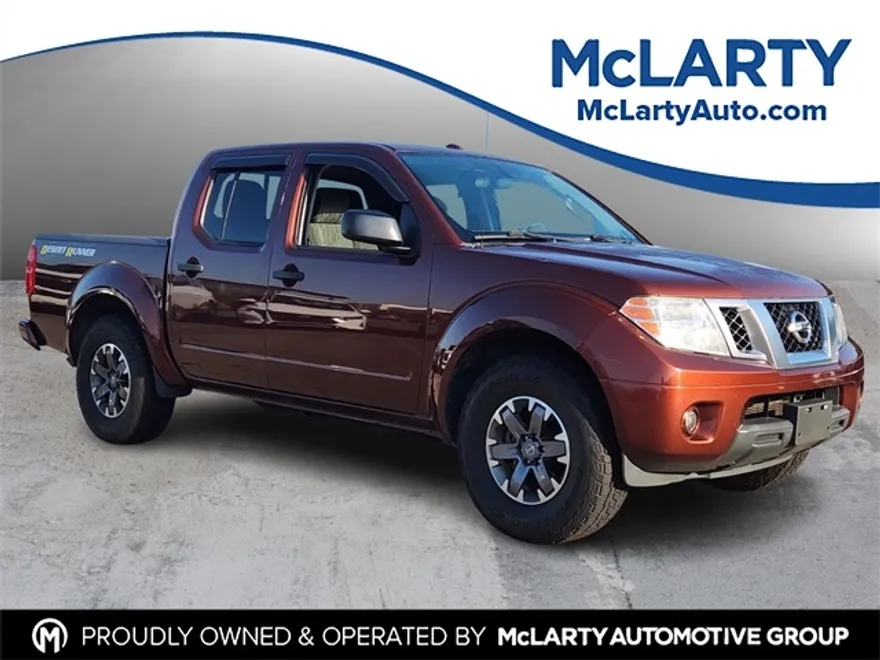 2017 Nissan Frontier Desert Runner photo 1