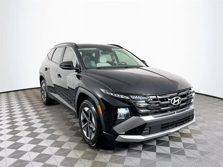 2025 Hyundai Tucson SEL photo 1