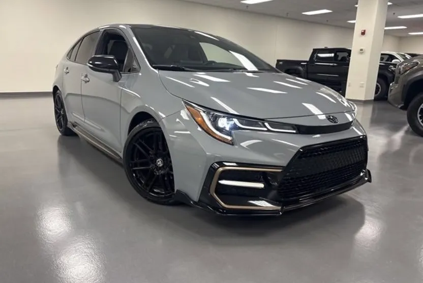 2022 Toyota Corolla SE photo 1