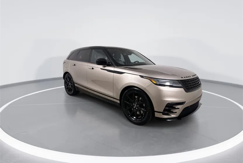 2026 Land Rover Range Rover Velar SE photo 1