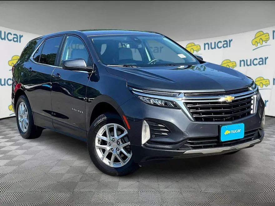 2023 Chevrolet Equinox LT photo 1