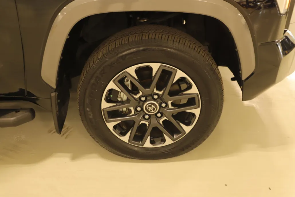 2024 Toyota Tundra Limited photo 1